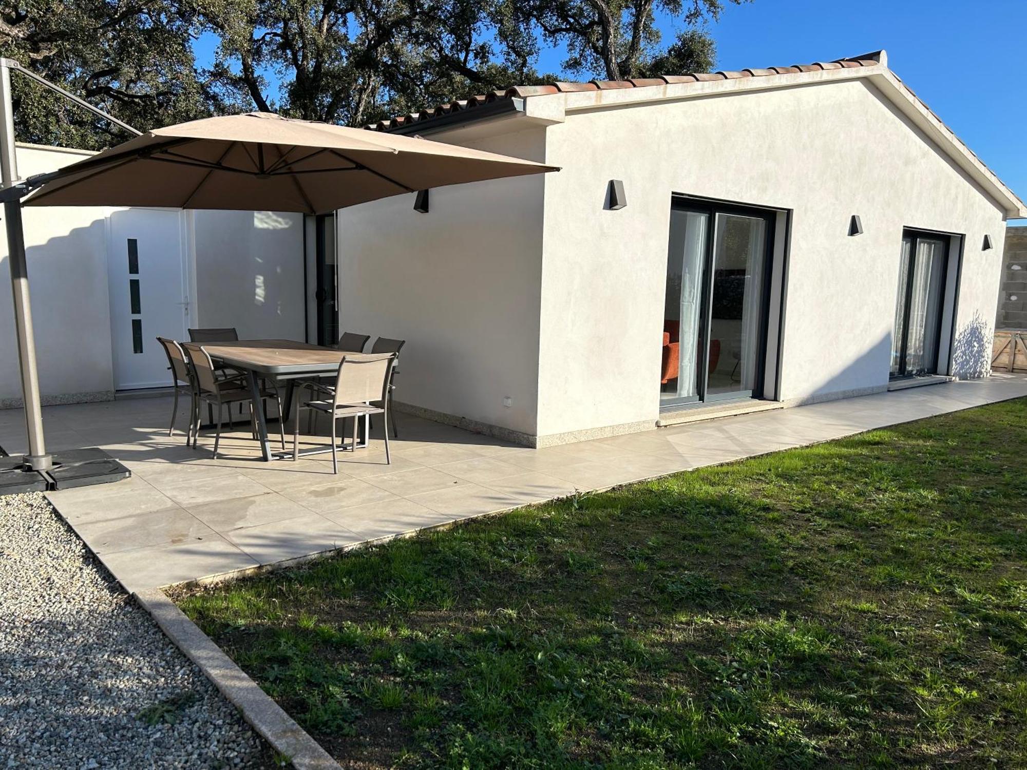 Climatisee Avec Piscine Partagee , Terrasse Et Parking * Prunelli-di-Fiumorbo